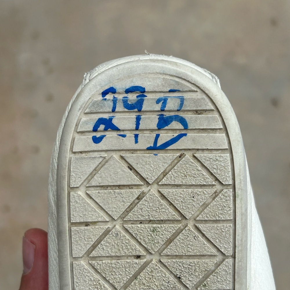 White Prada leather sneakers - Picture 7 of 7